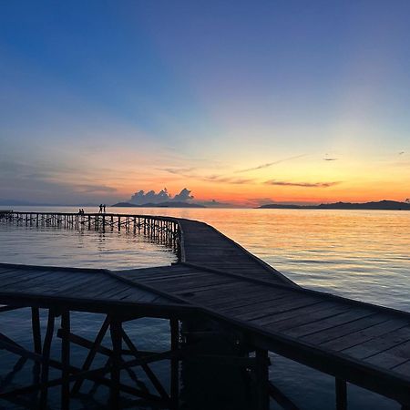Vogelkopf Resort Tapokreng 외부 사진