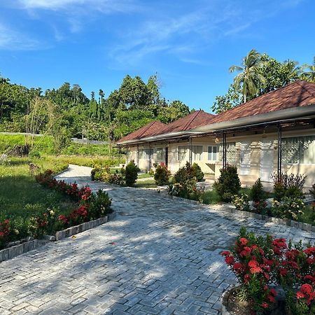 Vogelkopf Resort Tapokreng 외부 사진