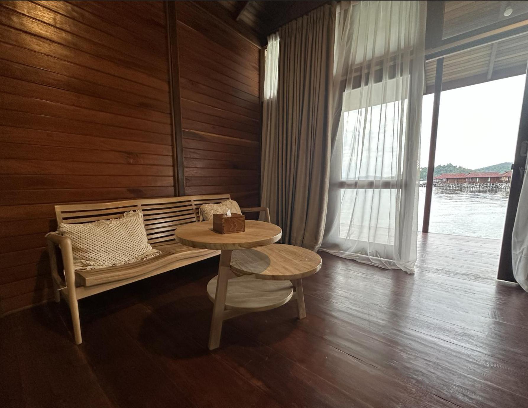 Vogelkopf Resort Tapokreng 외부 사진